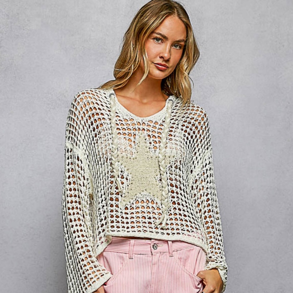 LAST ONE! 🇺🇸SALE! POL Ivory crochet hoodie Star Sweater